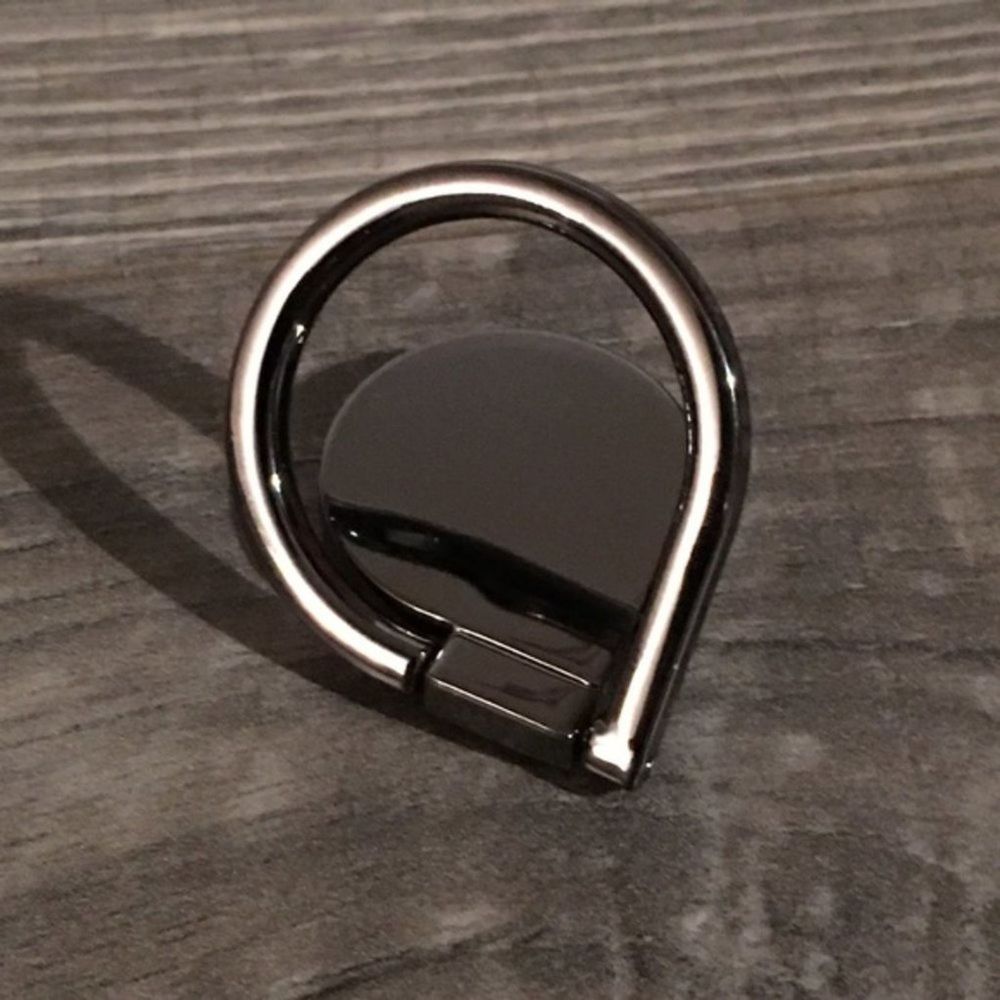 Black Teardrop Phone Ring